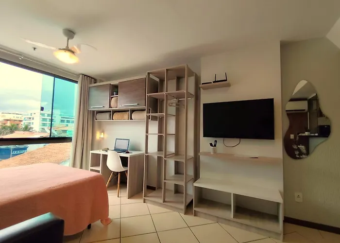Pé na areia na Prainha, piscina, ar e cozinha completa